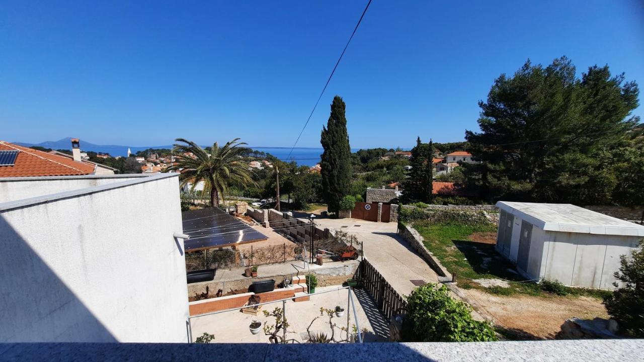 Apartment Pinoapplosinj Veli Lošinj Exterior foto