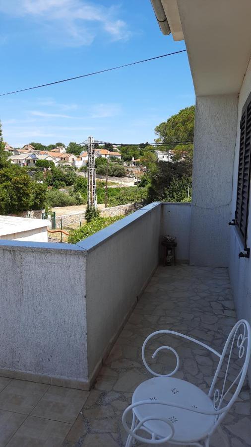 Apartment Pinoapplosinj Veli Lošinj Exterior foto